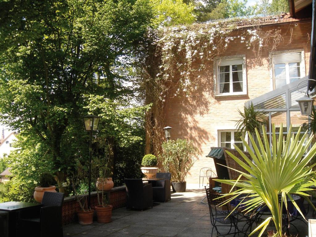 Hotel B&B Bredl In Der Villa Ballestrem Straubing Camera foto